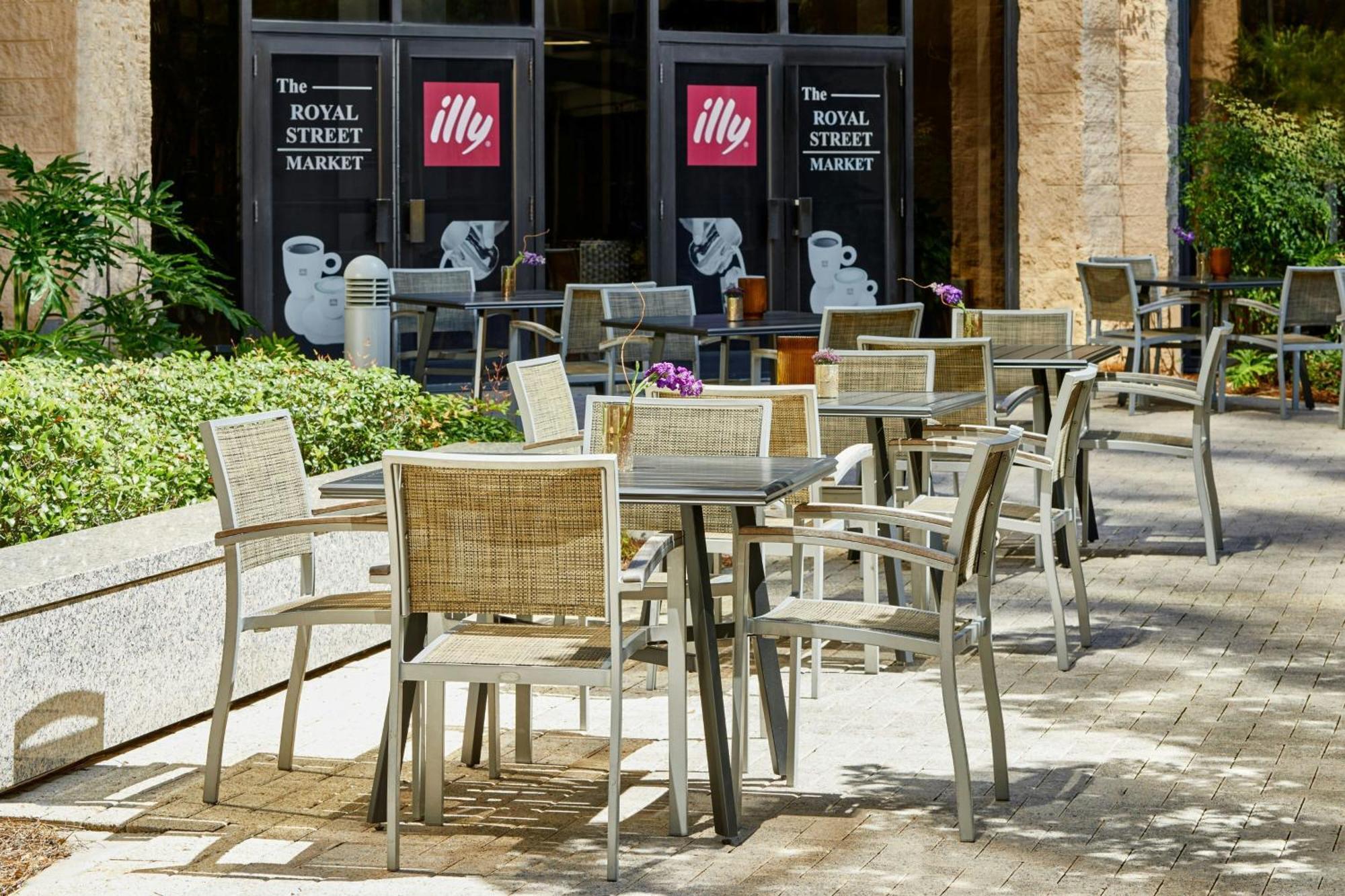 Renaissance Mobile Riverview Plaza Hotel Exterior photo